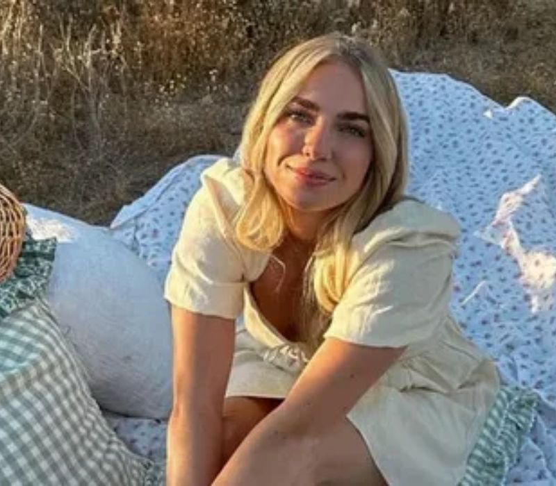 Emilie Kiser Biography – Age, Height, Net Worth, Family & More